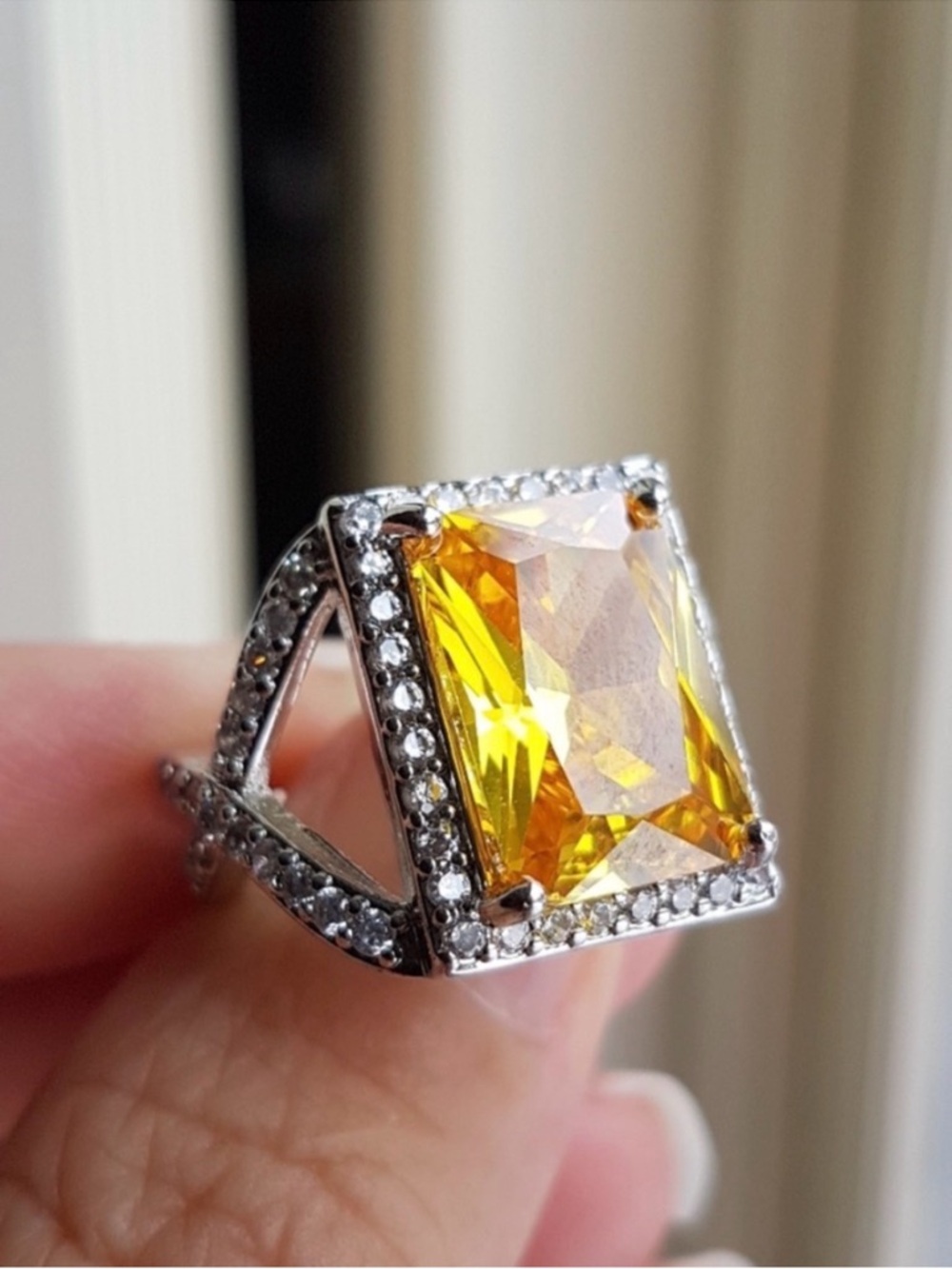 Swarovski Elements 925 Sterling Silver Citrine Yellow Statement Ring NEW